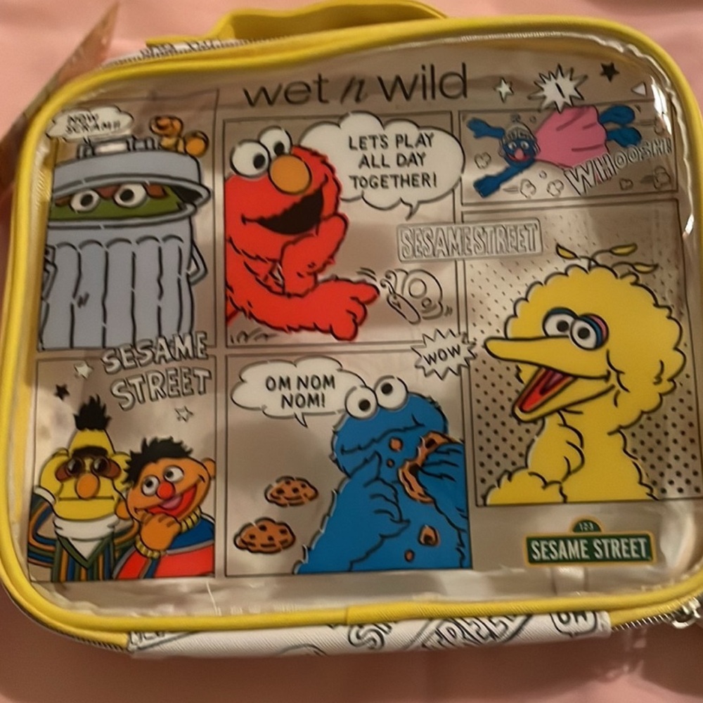 Bundle - Picture 2 of 6